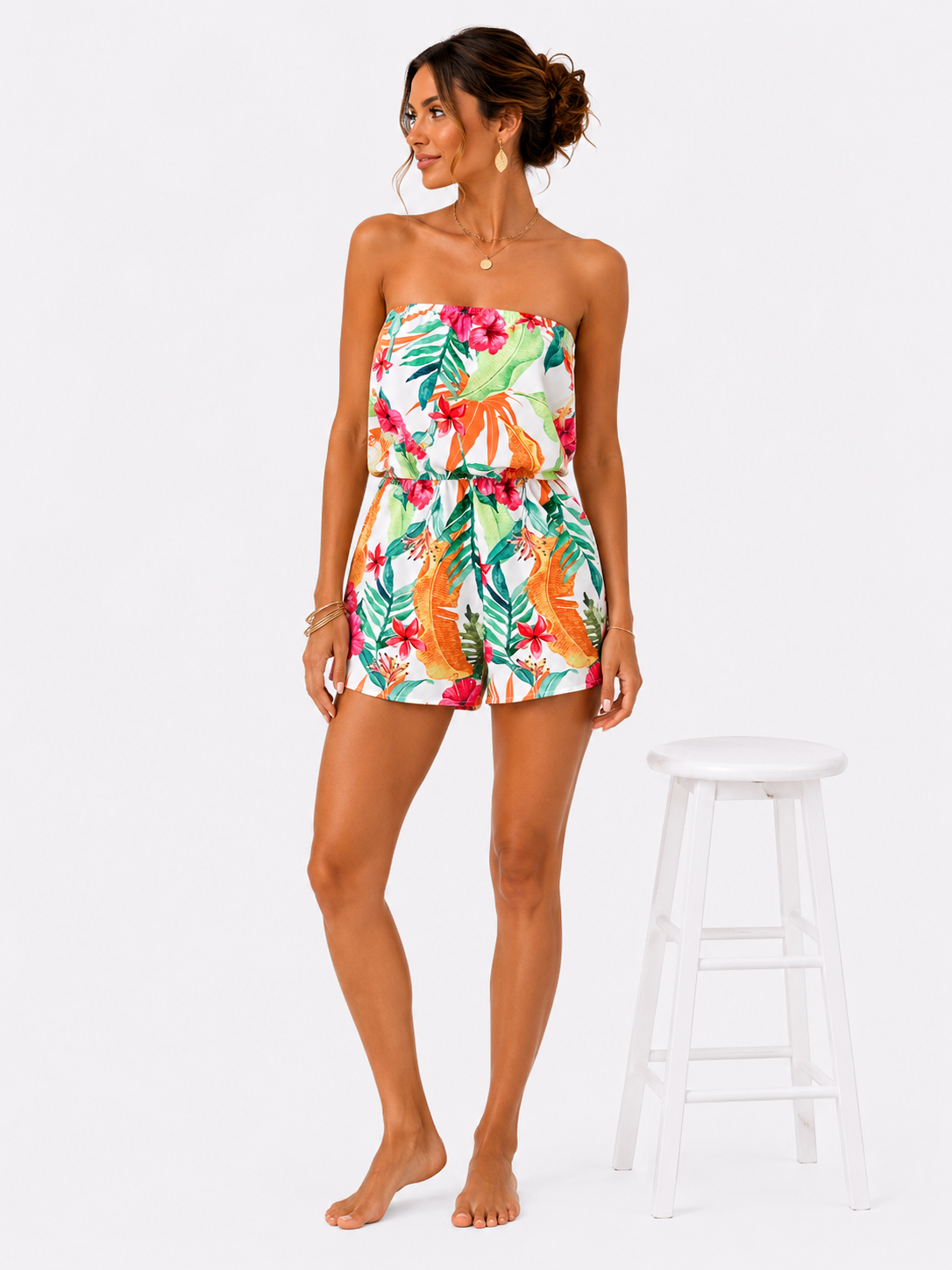 Mono veraniego sin tirantes con estampado tropical